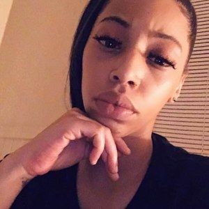 Meet your Posher, Adrian